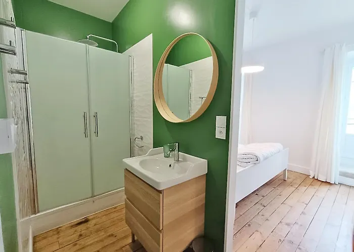 Le Telecab', T5, Wifi, Cave, Ascenseur, 8 Personnes Bagnères-de-Luchon